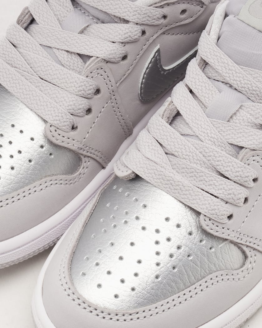 Air Jordan 1 Retro Low OG 