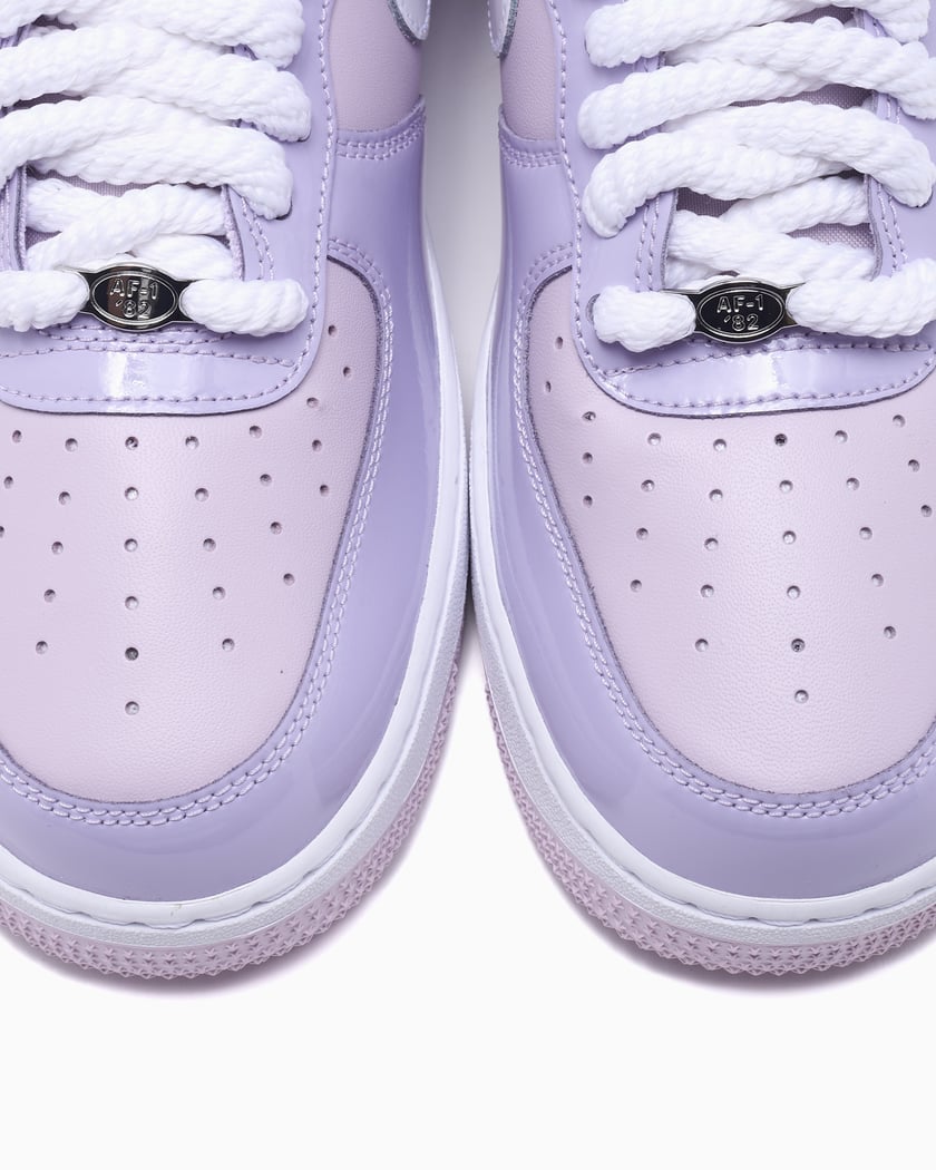 air force blanche et violet