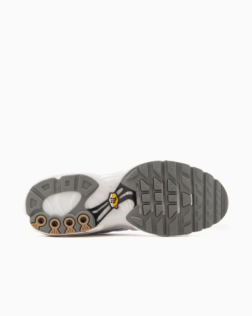 Nike Air Max Plus White 604133 139 FOOTDISTRICT