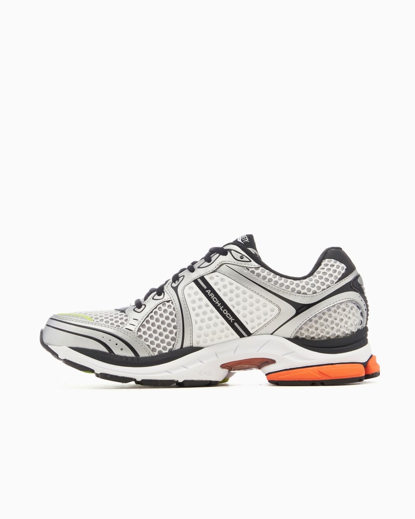 Saucony x Highsnobiety ProGrid Triumph 4 Gray S70821 2 Buy Online