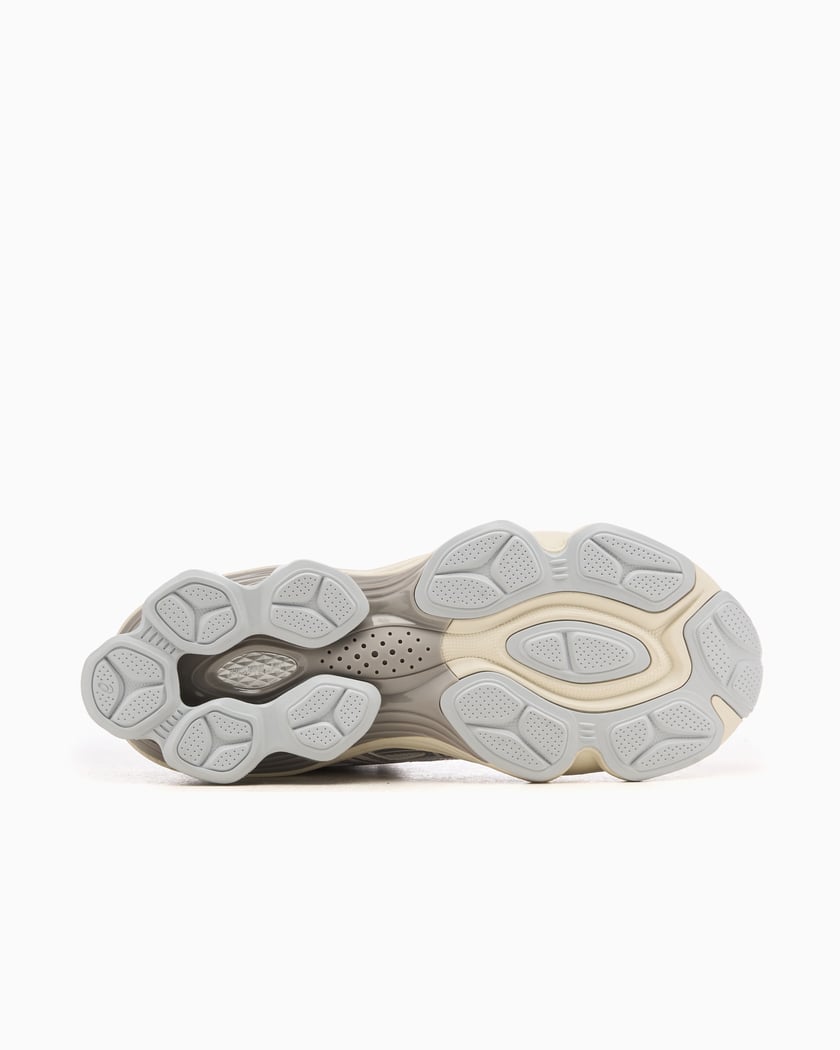 ASICS Gel-Kinetic Fluent Gray 1203A591-101 | FOOTDISTRICT ASICS Gel-Kinetic Fluent Gray 1203A591-101 | FOOTDISTRICT