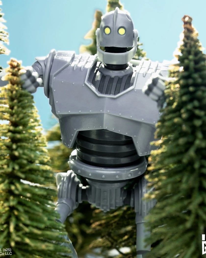 Super7 The Iron Giant - Deluxe Wave 1 Multi S7DELIG | FOOTDISTRICT