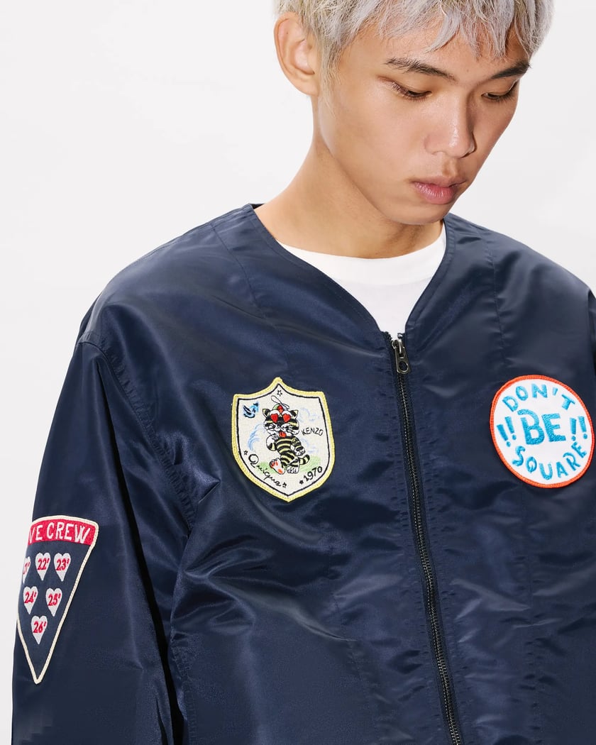 Kenzo Badges Men's Bomber Blue FG55BL1269NL-76 | FOOTDISTRICT