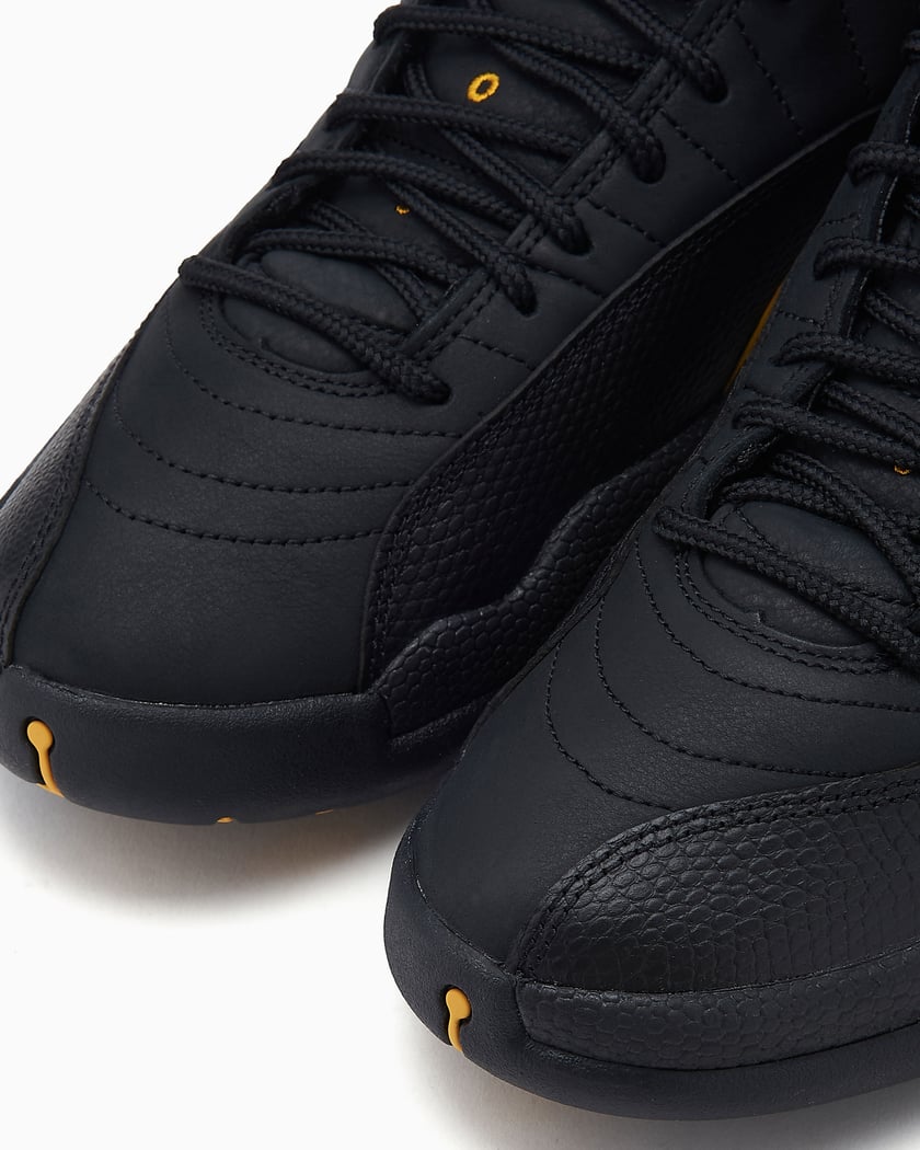 Jordan retro 12 hombre deals