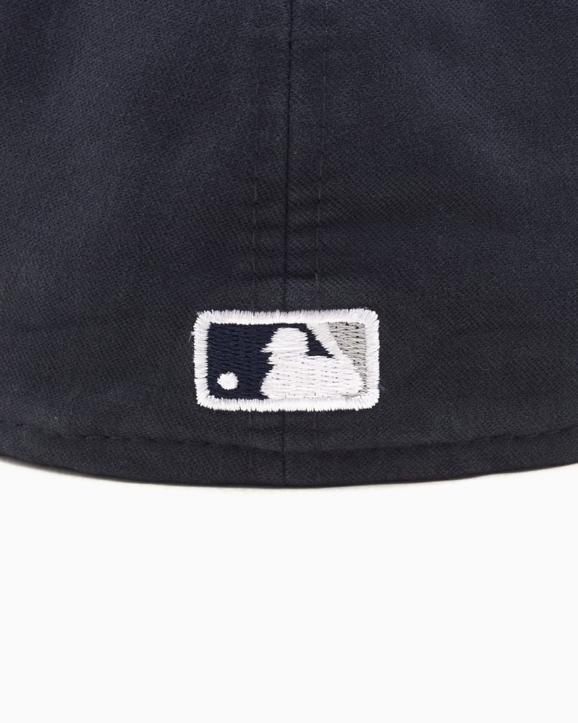 New Era New York Yankees Championship Side Flag 59FIFTY
