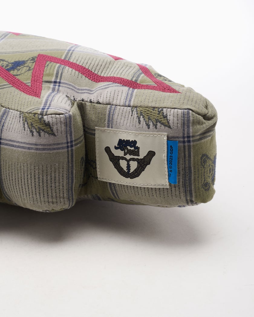 thisisneverthat® x Grateful Dead Lightning Jacquard Cushion