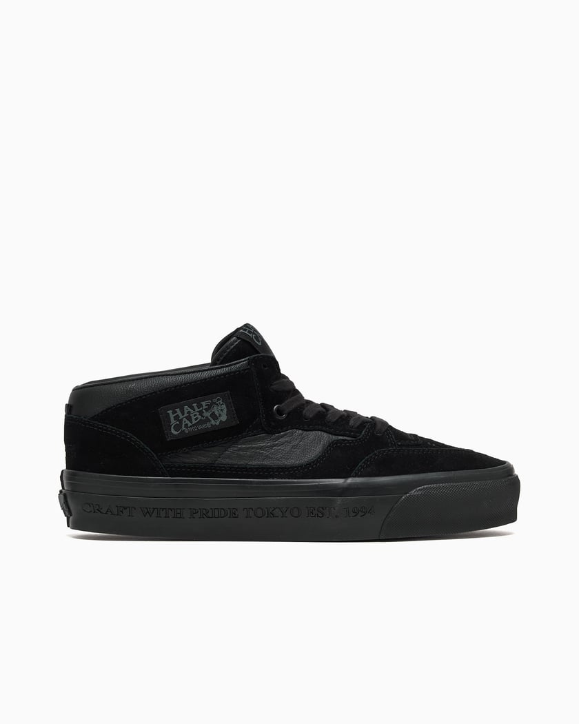 Vans x Neighborhood Of The Wall Half Cab 33 Black