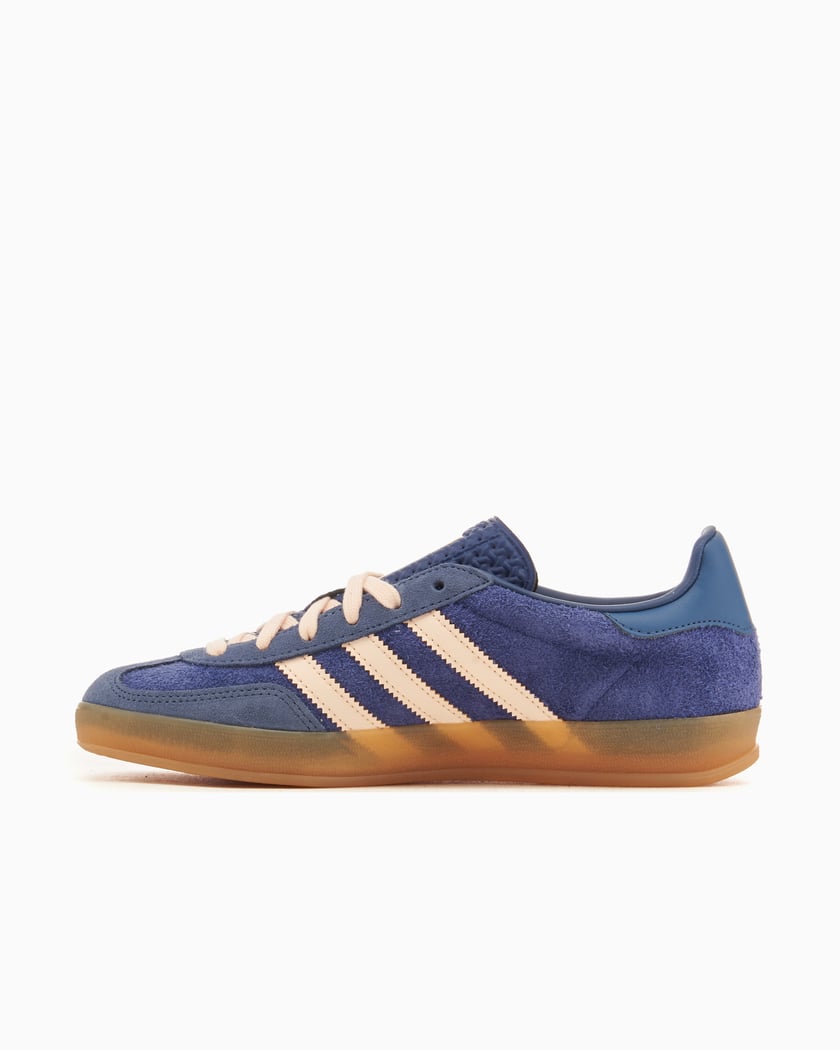 Adidas originals gazelle sneakers in navy cheap