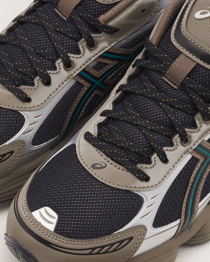 ASICS Gel-Kinetic Fluent Multi 1203A737-002 | FOOTDISTRICT