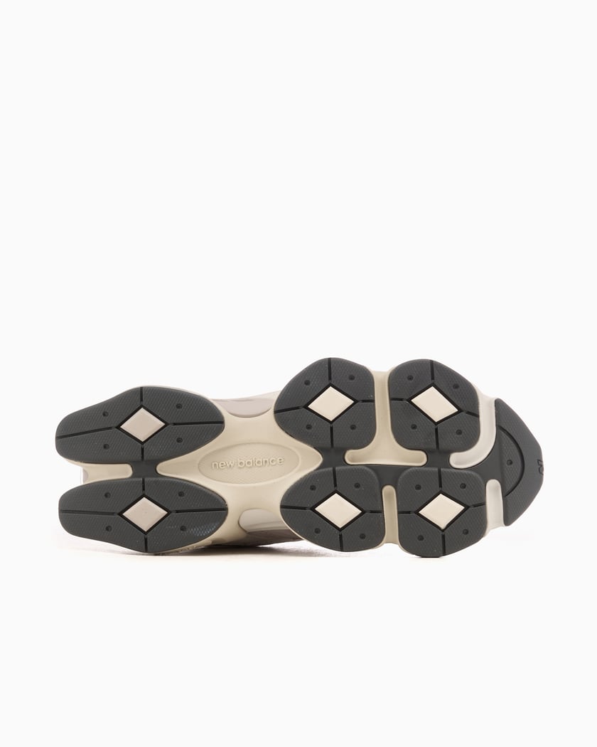 New Balance U9060 EEB Beige U9060EEB | FOOTDISTRICT
