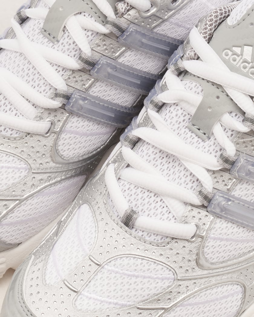 adidas Originals Ozweego Pro Silver colored IH0398 FOOTDISTRICT