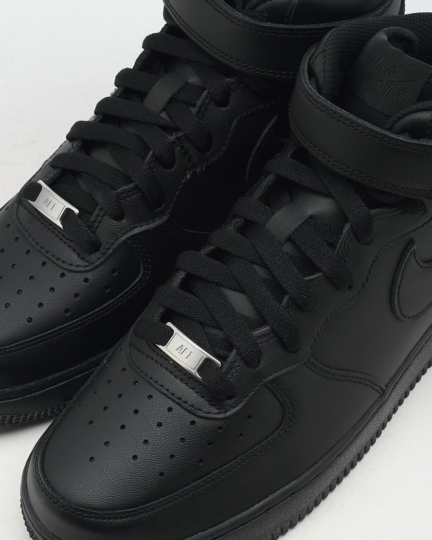 Nike Air Force Mid '07 Negro CW2289-001 FOOTDISTRICT