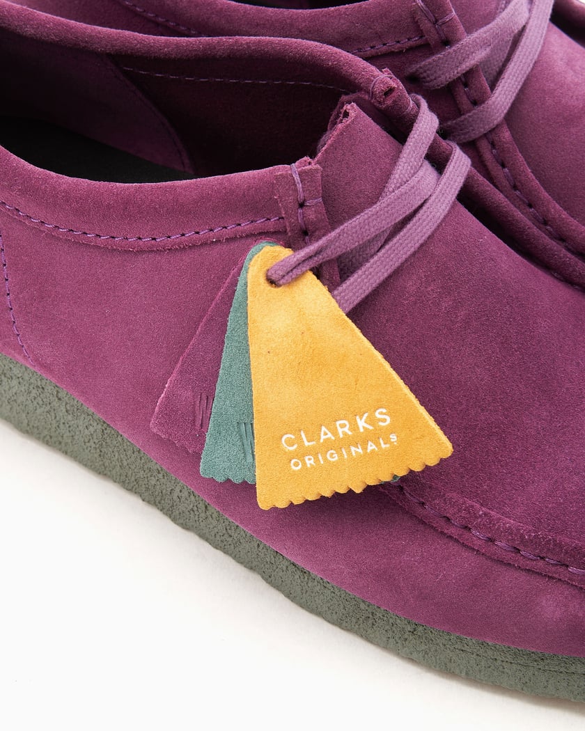 Clarks Wallabee Purple 26168860 | FOOTDISTRICT