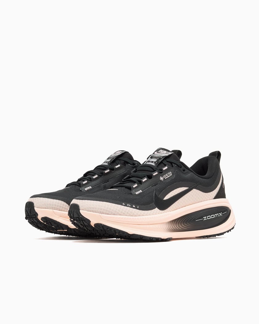 Nike Women's Vomero 18 Gore-Tex® Preto, Rosa HQ7002-003 FOOTDISTRICT