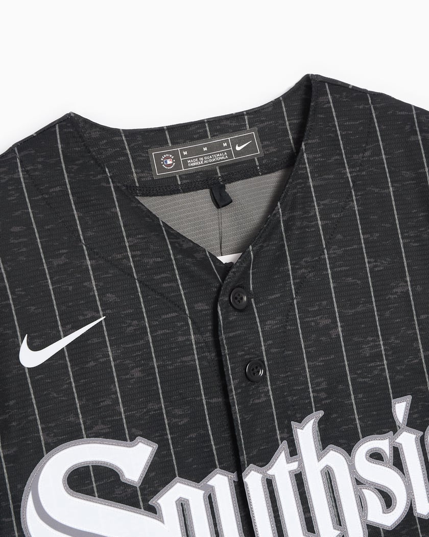 Nike baseball hotsell undershirt short sleeve