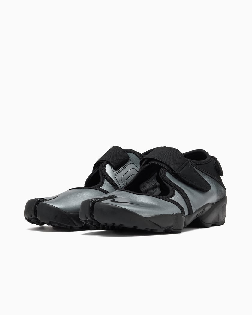 Nike Women's Air Rift Leather Gray, Silver colored IH3656-095
