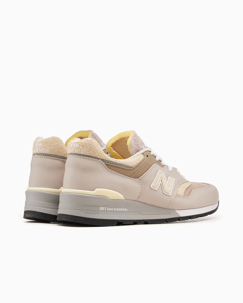 New Balance U997GG Sneakers | Neutrals | FARFETCH