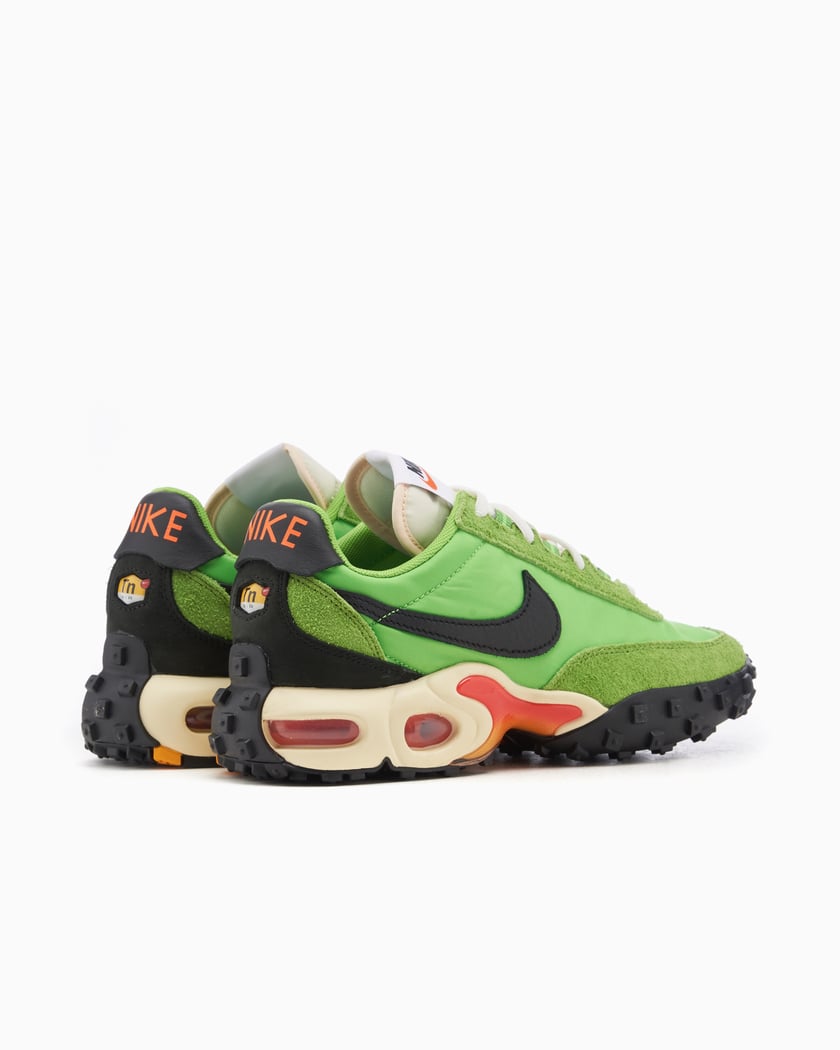 Nike Air Max Waffle Racer SP Action Green Grun FV6946 301 FOOTDISTRICT