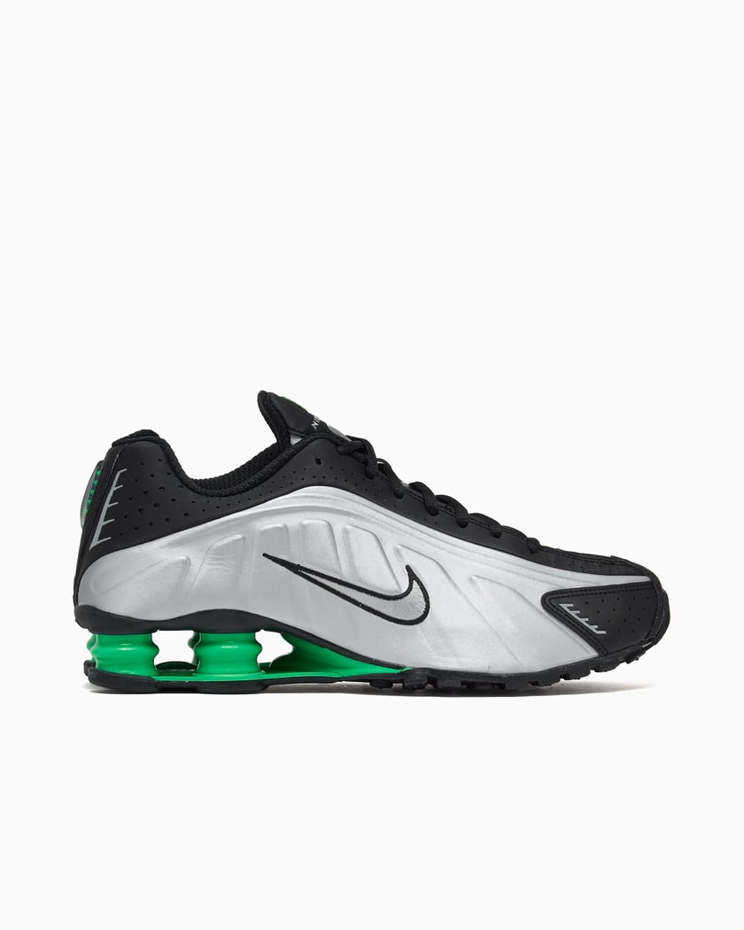 Nike Shox R4ブラック 29 NEW Men's Nike SHOX R4 104265-044 Running Shoes NZ Torch