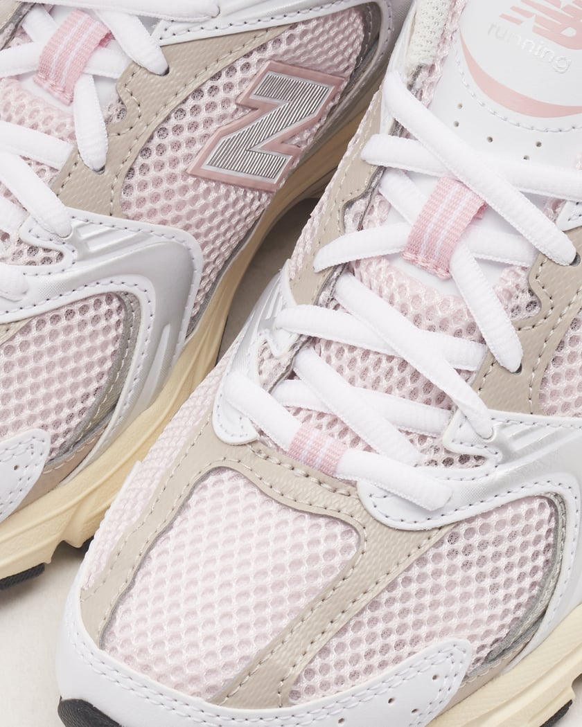 New Balance Mujer Comprar Online en Foot District FOOTDISTRICT