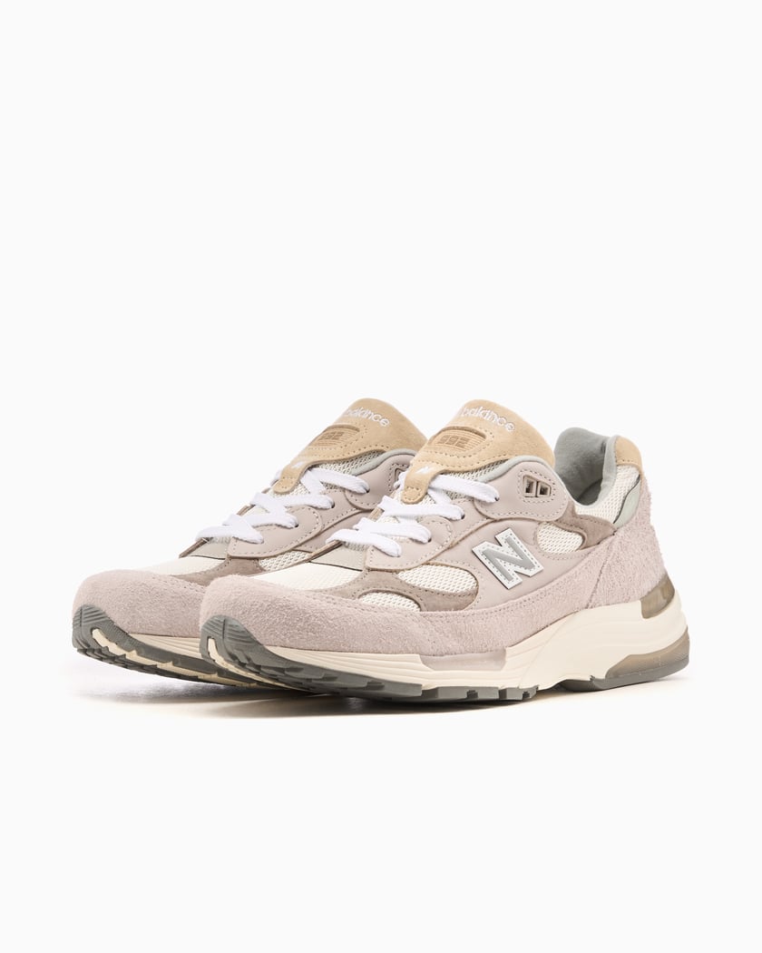 U992スニーカー New Balance U992 
