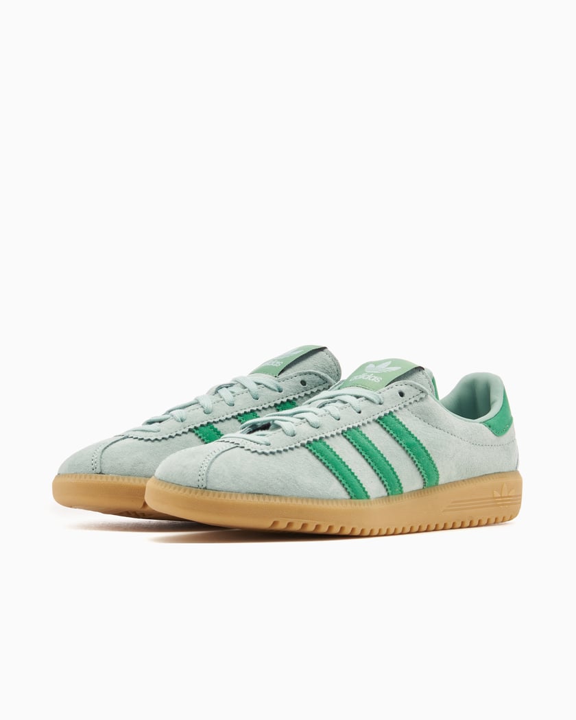 Bermuda adidas trainers sales