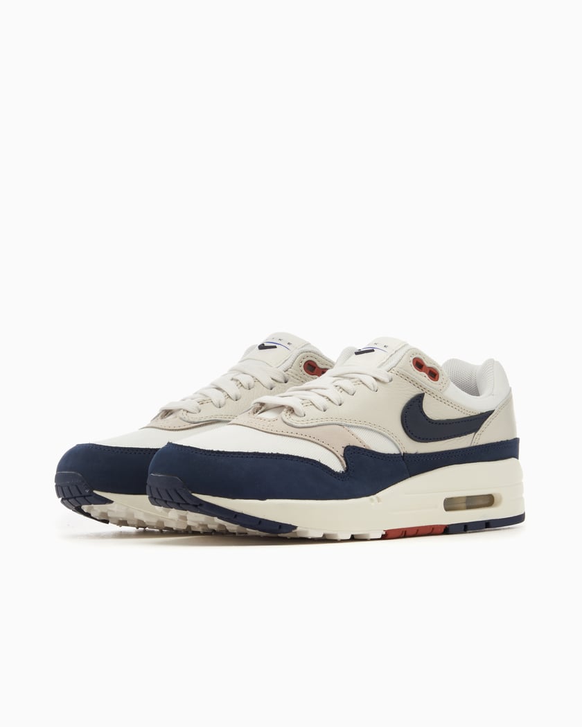 Nike Women s Air Max 1 LX Obsidian