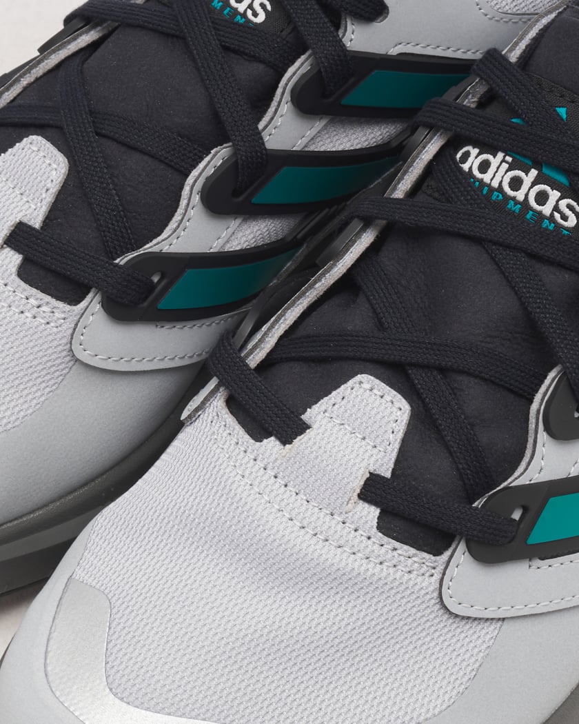 adidas Originals Equipment Takumi Sen Plateado JH5473 FOOTDISTRICT