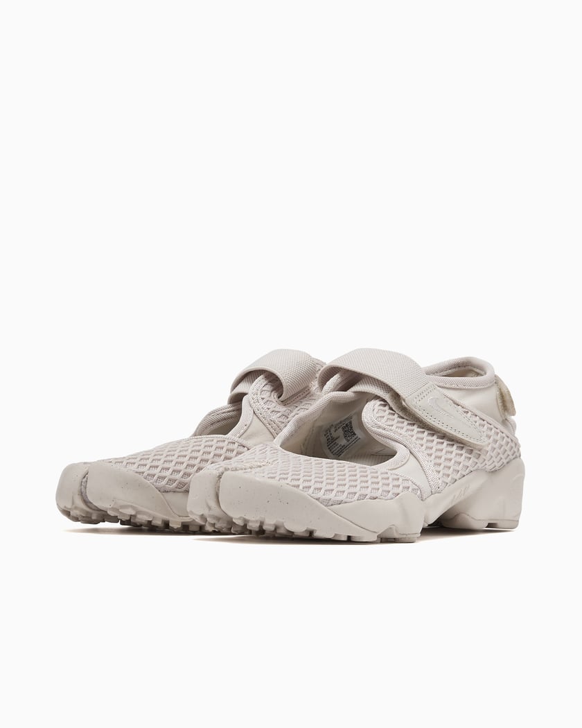 Nike Women's Air Rift Beige HM8288-100 | FOOTDISTRICT