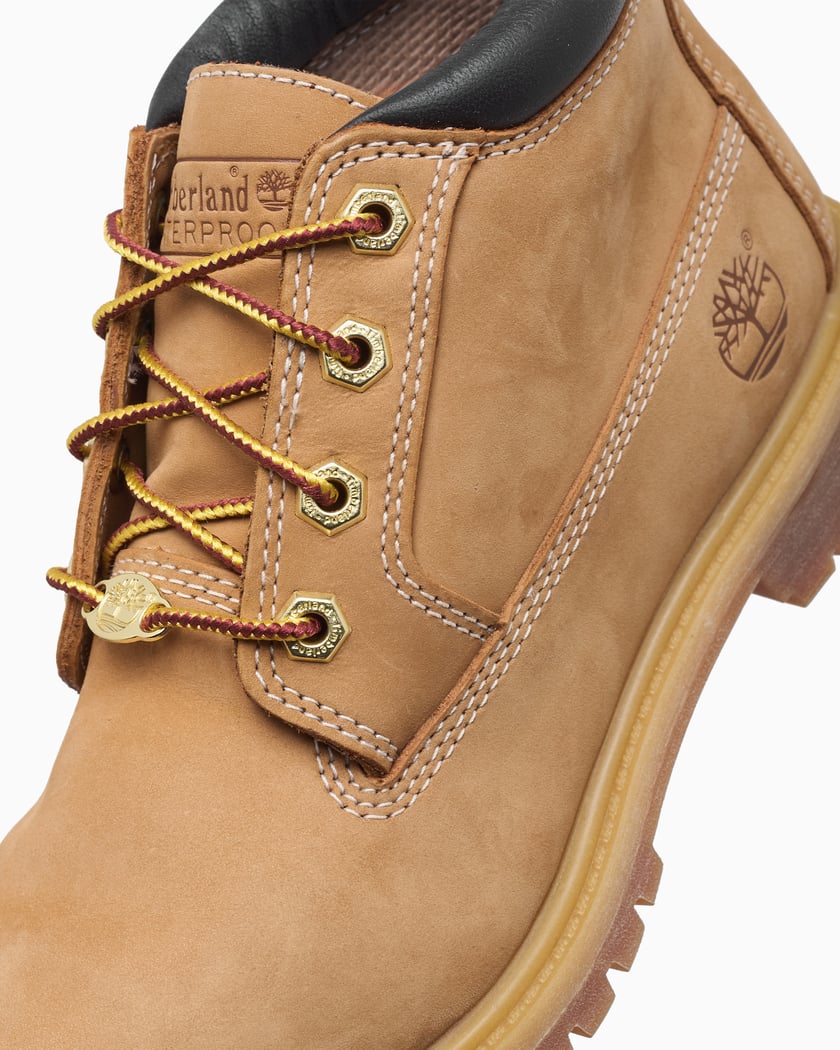 timberland women's nellie classic chukka waterproof boots