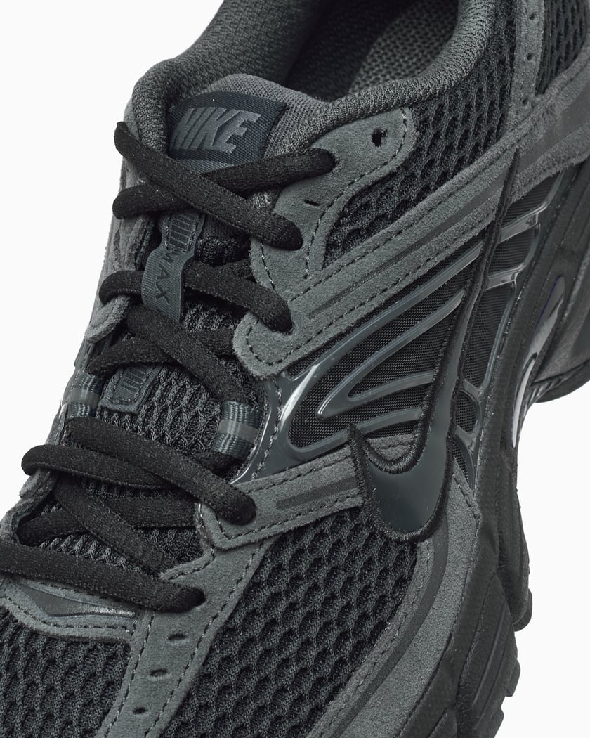 Nike Women's Air Max Moto 2K SE Black IO4862-001 | FOOTDISTRICT, image size:840x1050