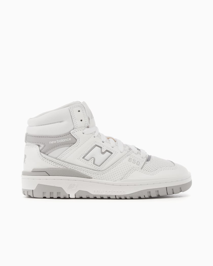 New Balance Store | Buy Online at FOOTDISTRICT