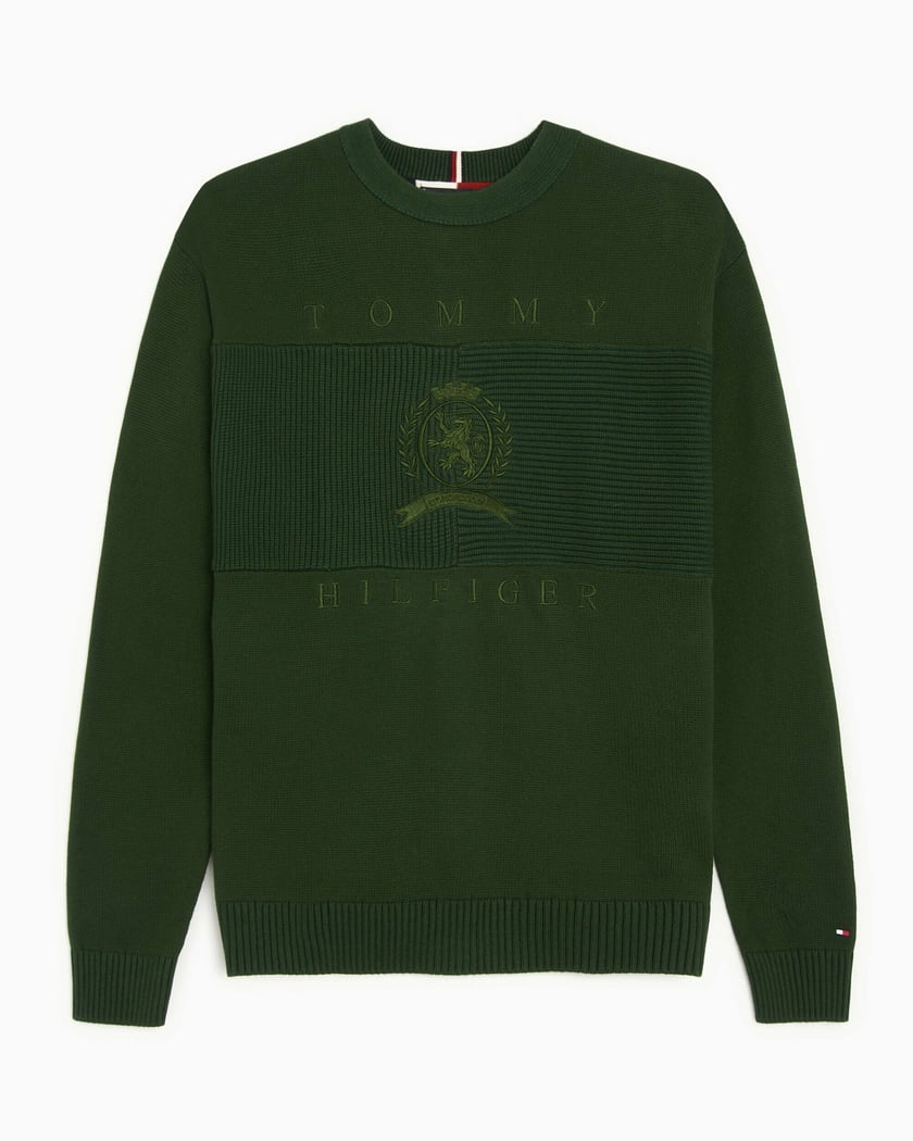 Tommy hilfiger crest flag on sale