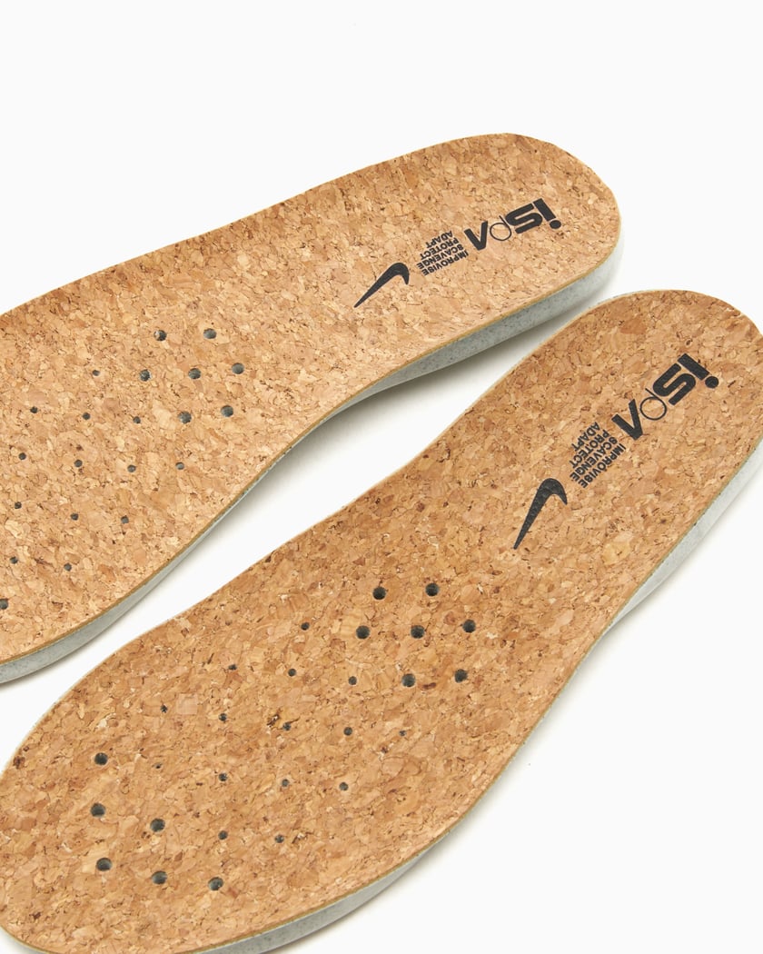 Nike ISPA Universal 