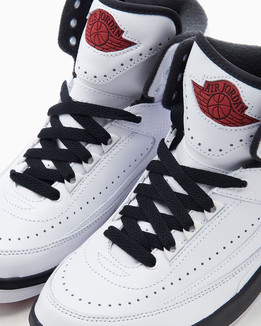 Retro chicago deals jordans