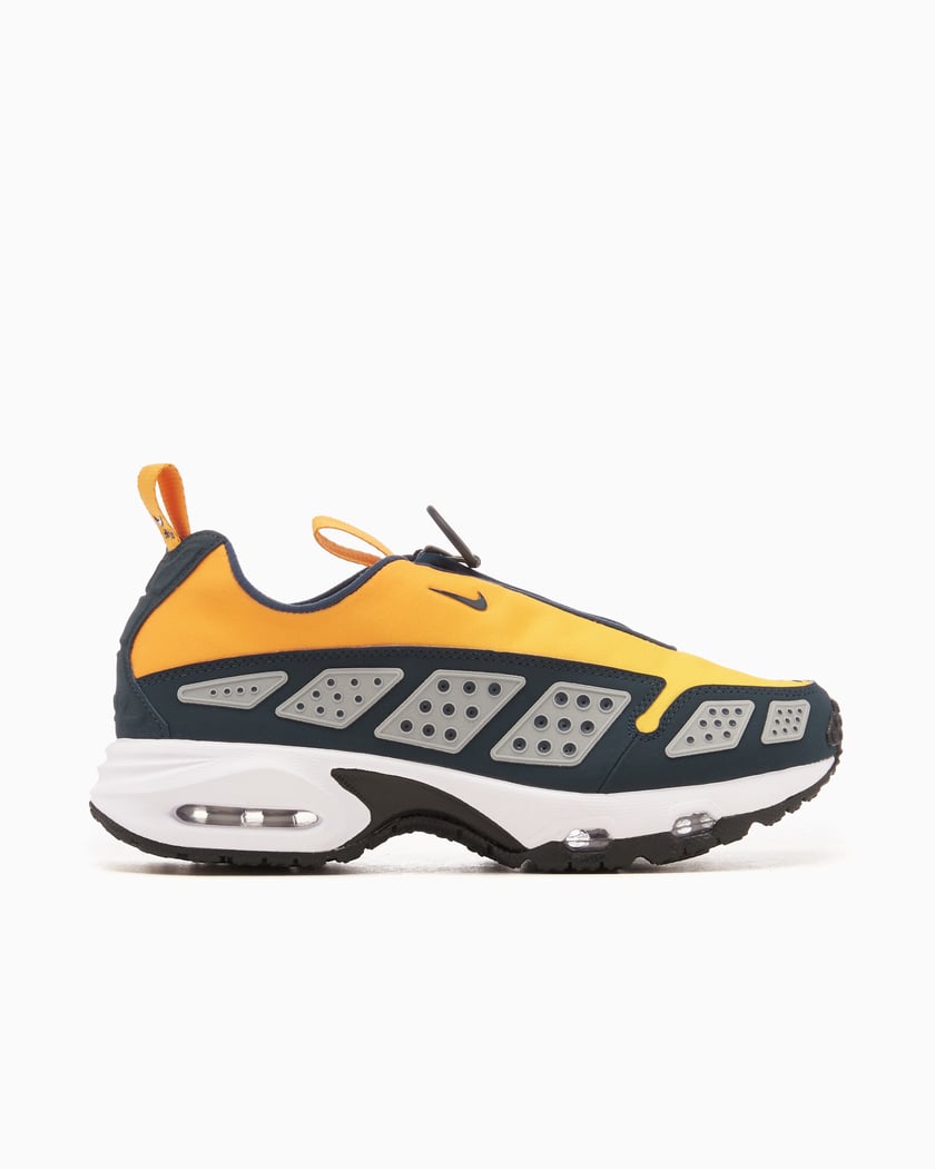 Nike Women s Air Max SNDR Canyon Gold Amarillo HJ8080 700 FOOTDISTRICT
