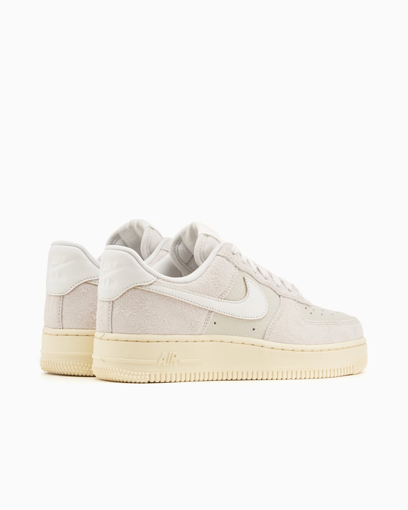 Nike Air Force 1 '07 LX 