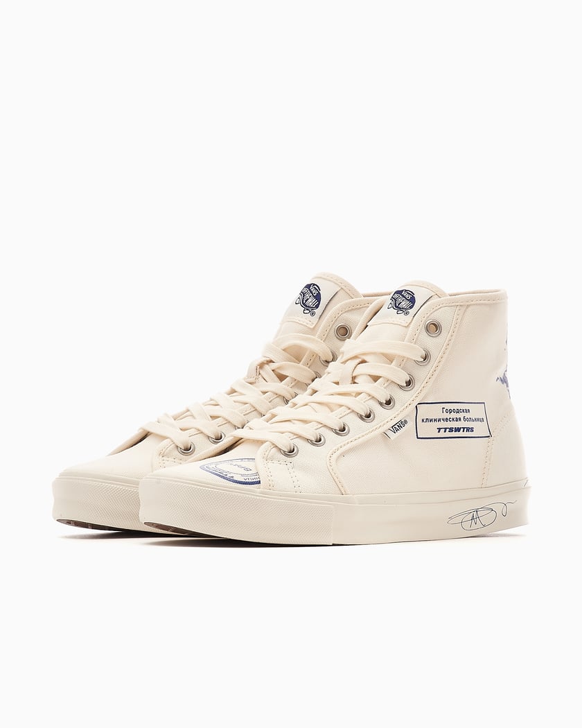 Vans vault off white 2025