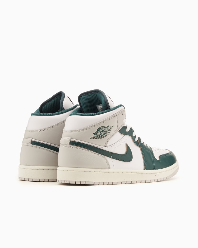 Air Jordan 1 Mid SE Green FQ7720 103 FOOTDISTRICT