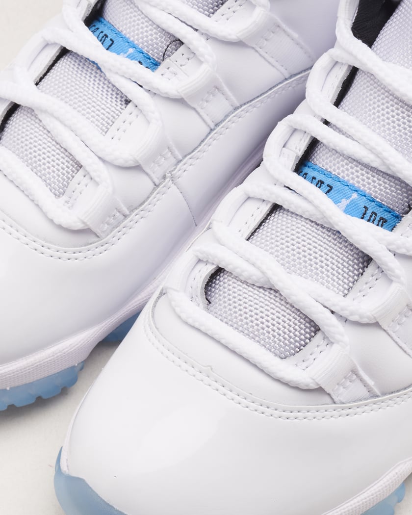 Jordan 11 Retro Legend Blue