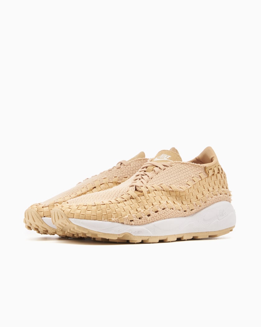 Nike beige sneakers womens outlet