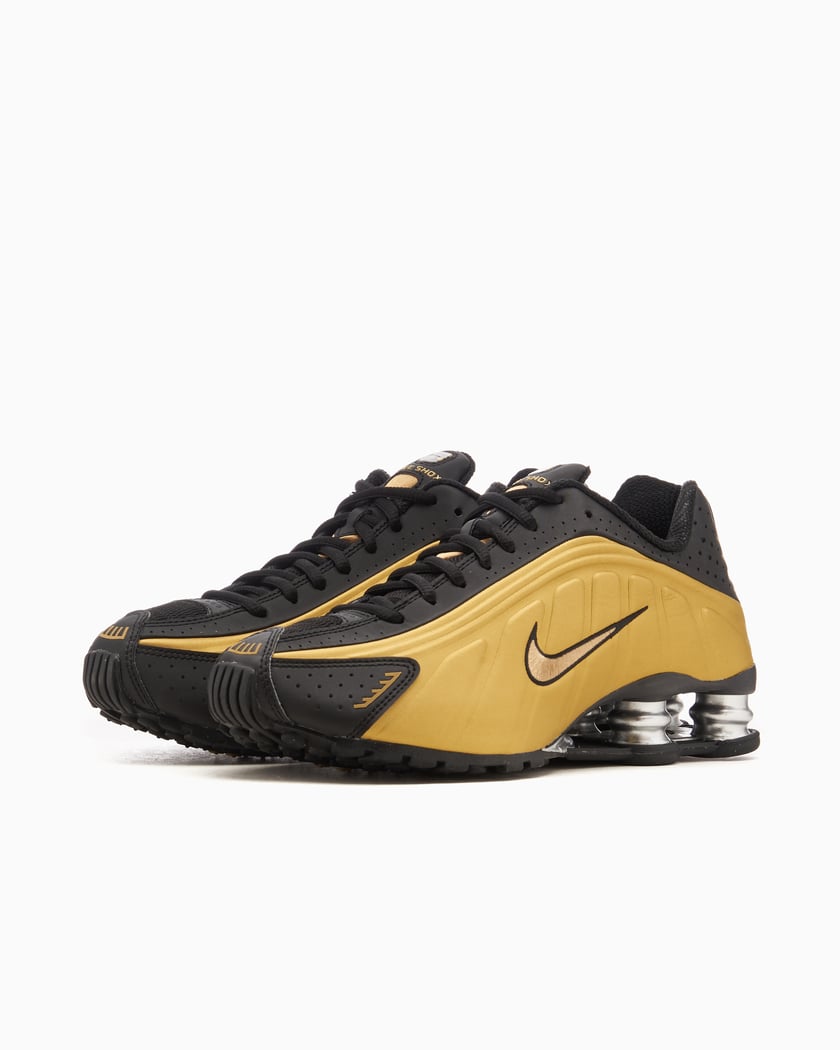 Nike Women s Shox R4 Golden AR3565 005 FOOTDISTRICT