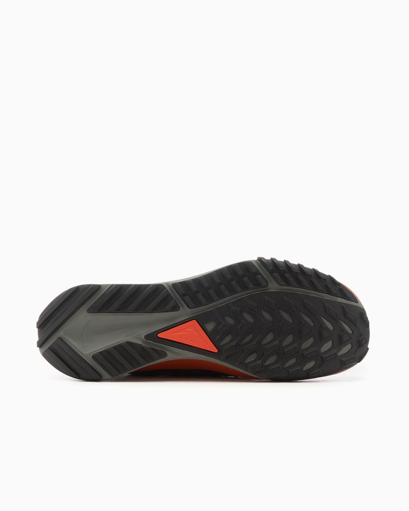Nike sales react rebajas