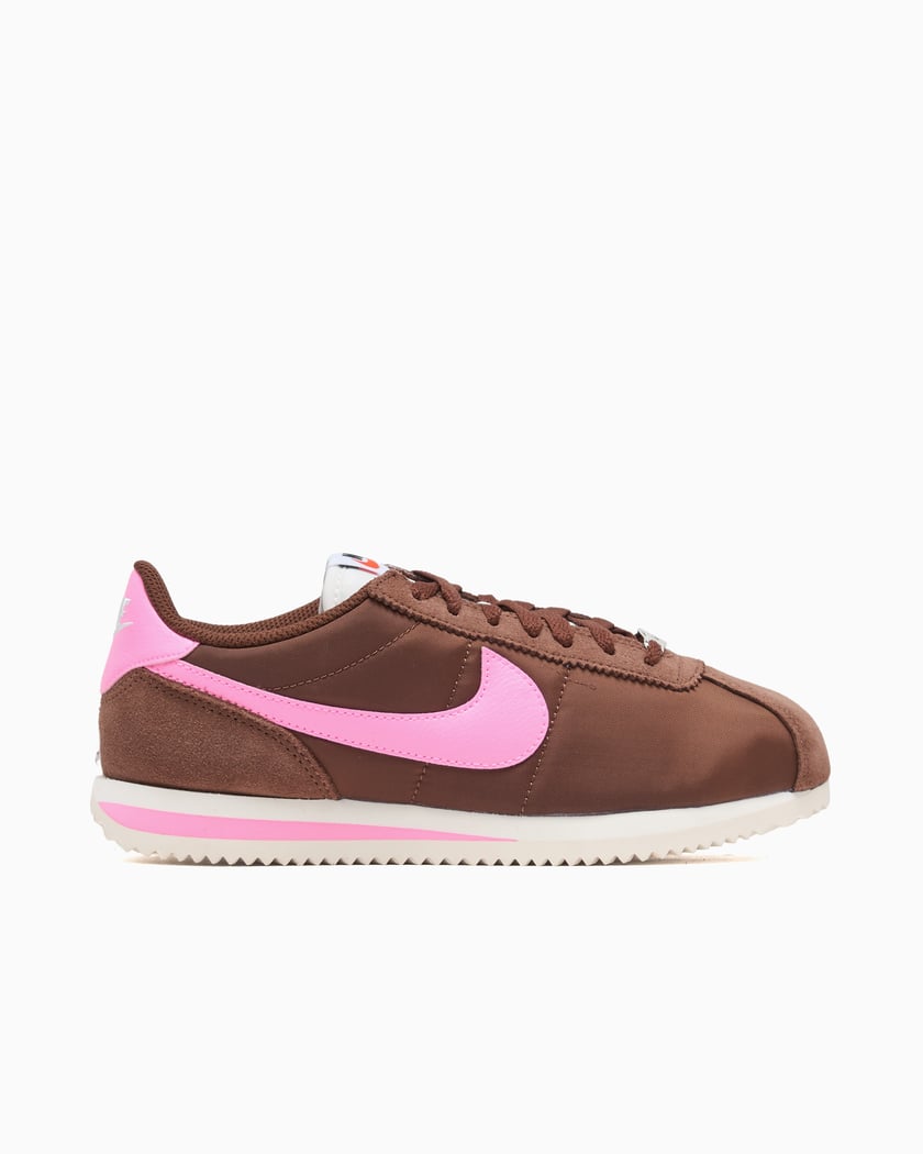 nike women's cortez leather shoes