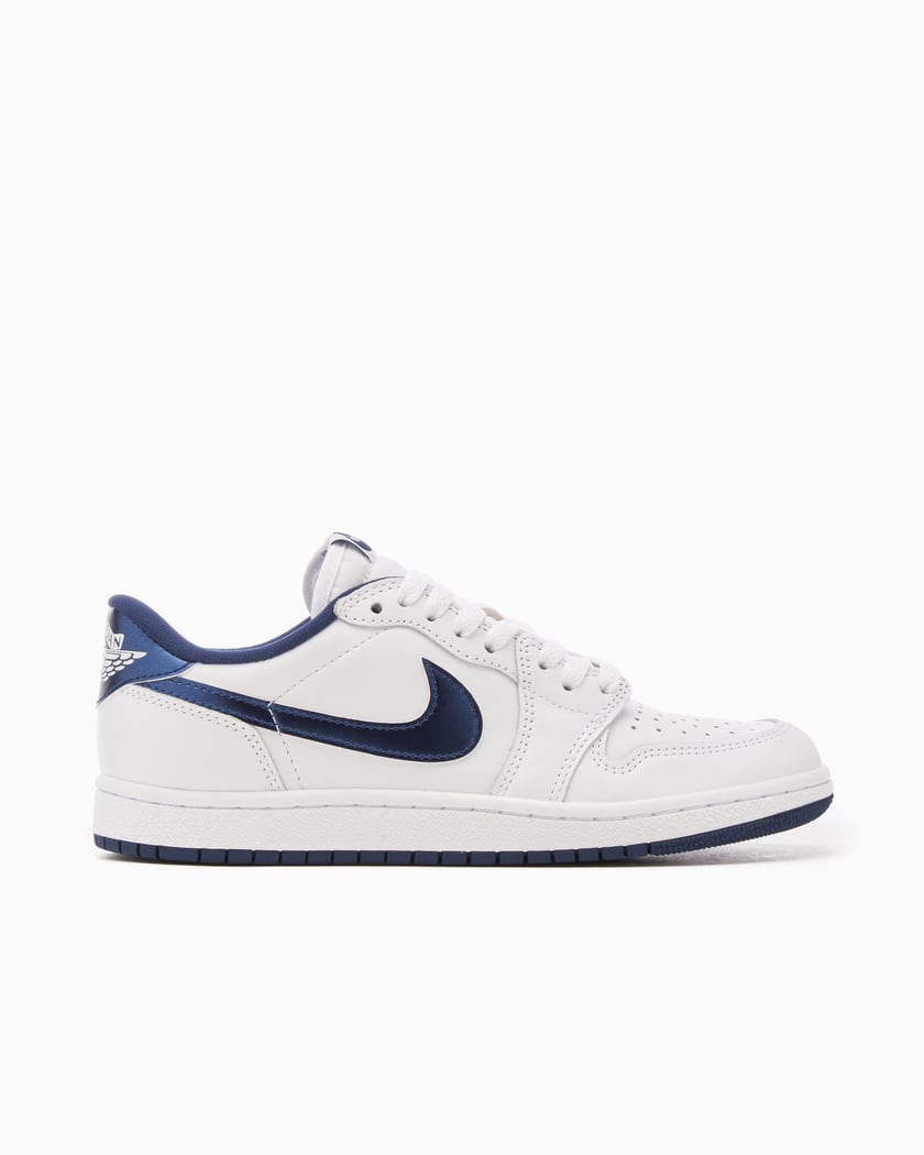 Jordan 1 low blue and white shop