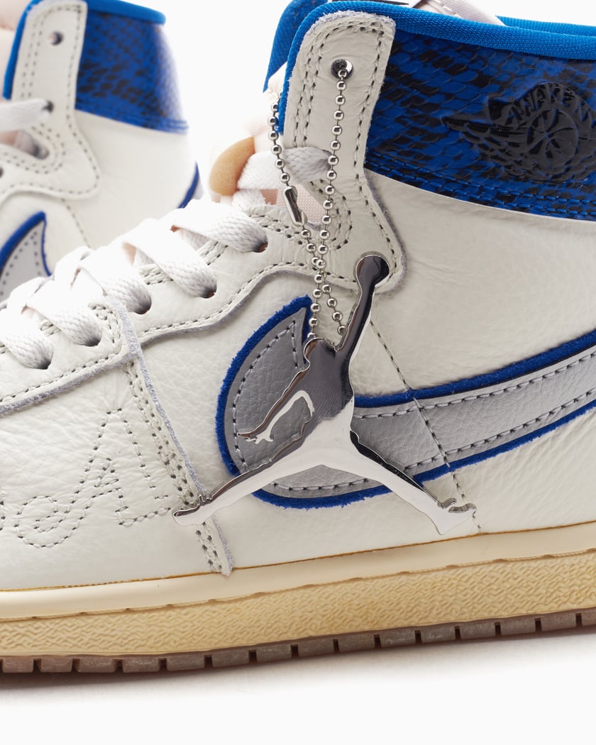 Jordan x Awake NY Air Ship Game Royal WeiB FN8675 104 FOOTDISTRICT