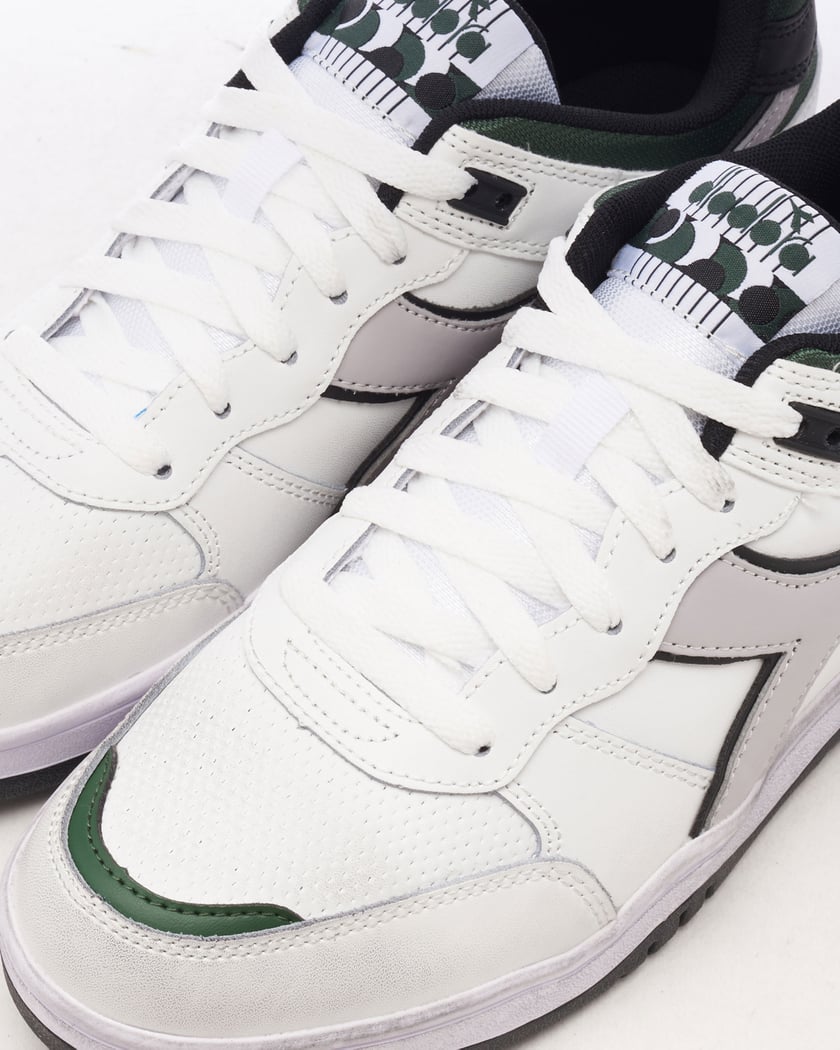 Diadora b top
