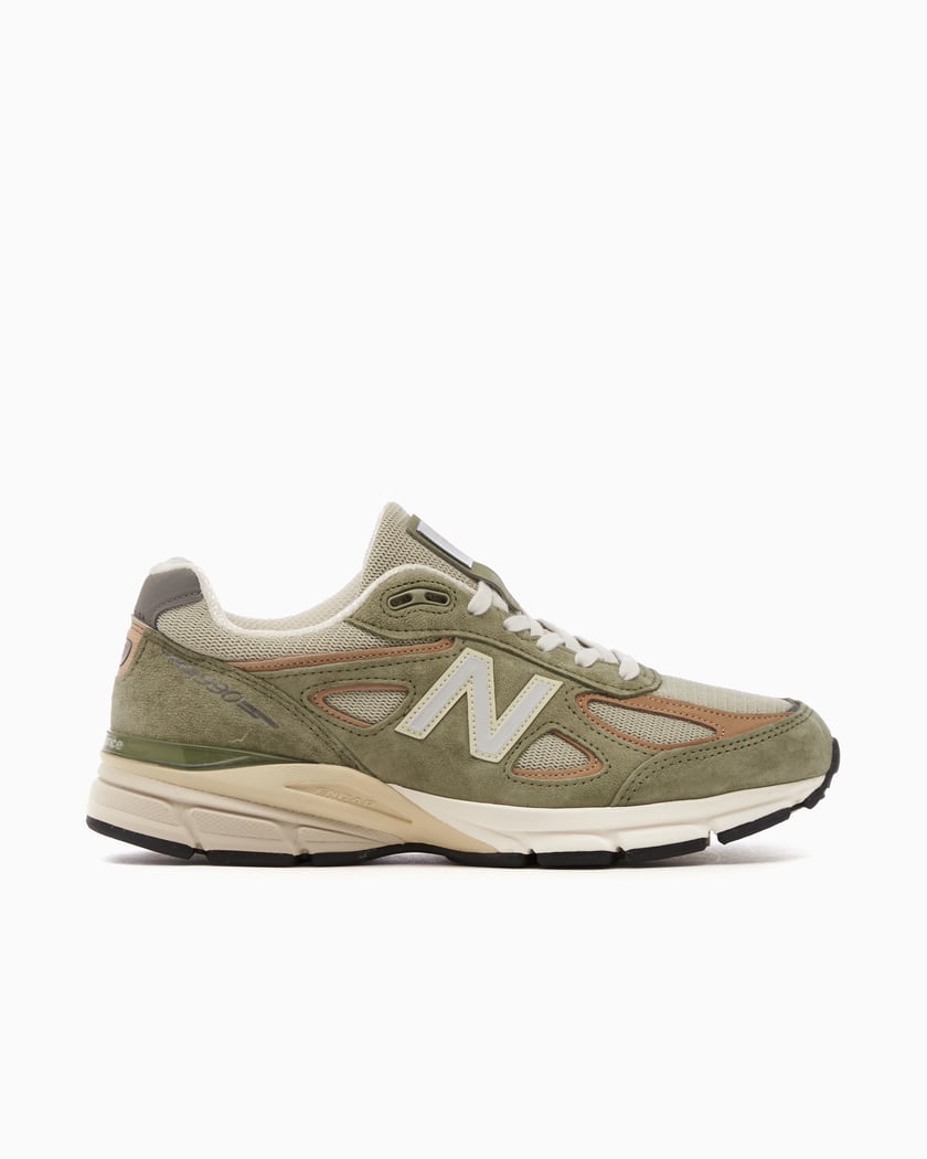 New Balance U990v4 GT4 