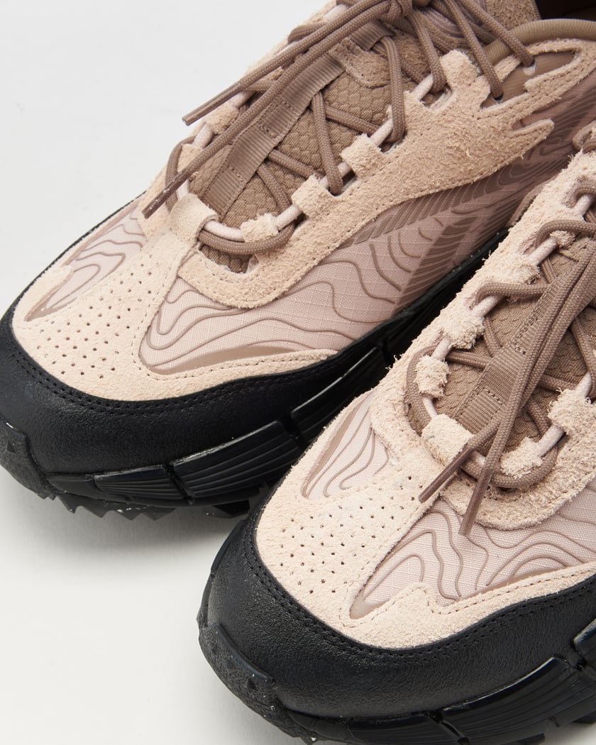 Reebok Zig Kinetica 2.5 Edge Beige HR1301 Buy Online at FOOTDISTRICT