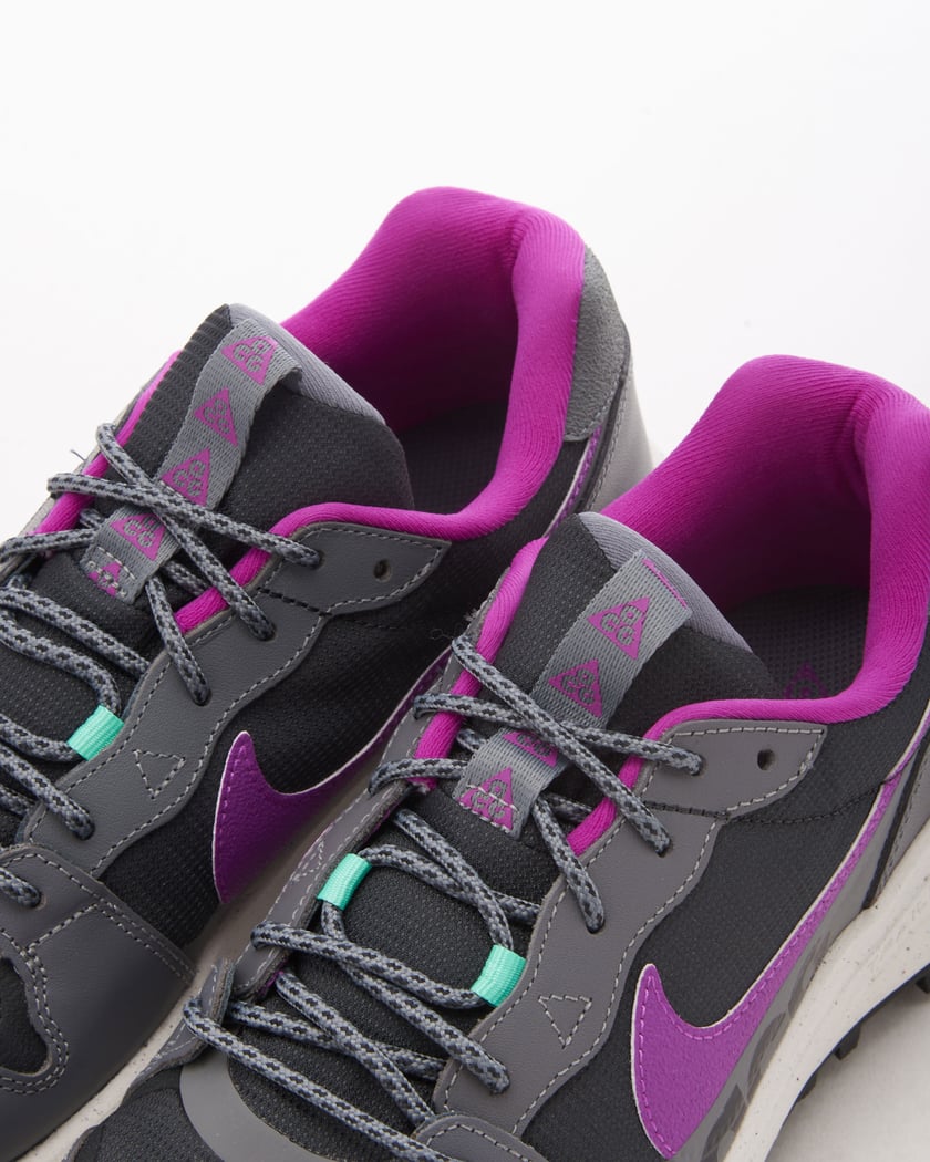 Nike ACG Lowcate